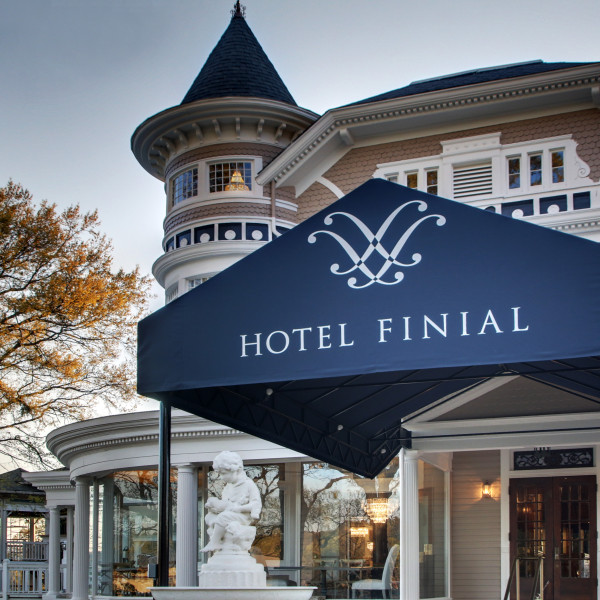 Gallery Hotel Finial